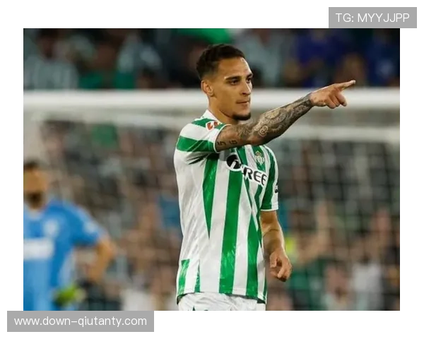 国际自盟小轮车自由式世界杯堺市站法国选手安东尼·让让获男子组冠军