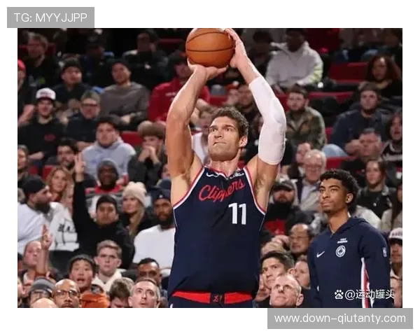 快船大洛佩兹飙9记三分创生涯新高,逆转开拓者