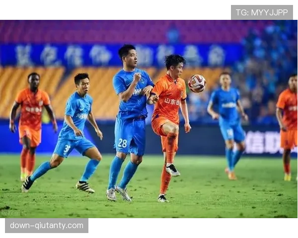 中国足协公布处罚决定,南通支云官员因辱骂裁判被禁止进入替补席5场